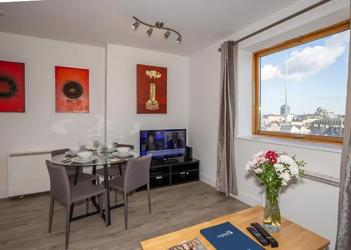 Parnell Corner Apartments