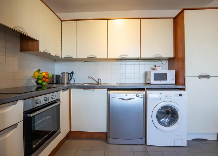 Parnell Corner Apartments